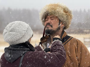 Гавьяат жүжигчин Г.Золбоот 40 жилийн өмнө тайзнаа амилуулж байсан дүрээ дэлгэцнээ дахин амилууллаа
